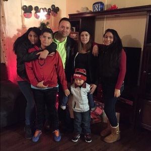 Meet your Posher, Juvenio